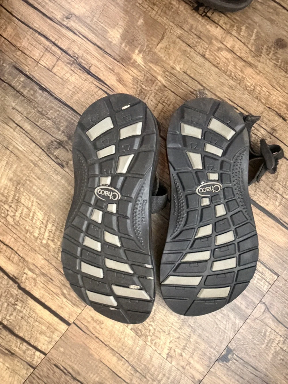Chaco Z1 Classic Sandals Big Kids 3 Black Water Shoe Hiking Girls Boys